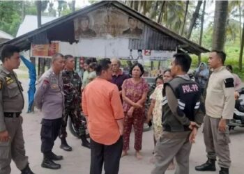 Satpol PP Padang tegur pemilik pondok baremoh di Koto Tangah. (Dok. Istimewa)