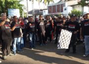 Cara Unand Sikapi Gerakan Bulan Merdeka Belajar, Gelar Jalan Santai dan Bersih Pantai