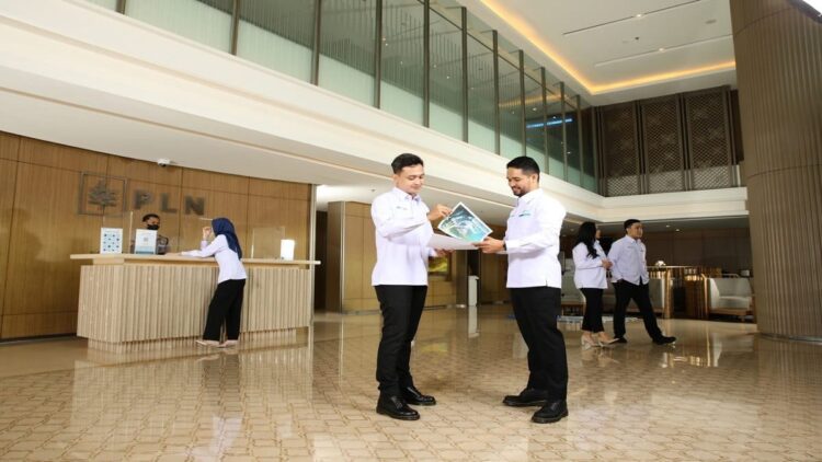 Rekrutmen Bersama BUMN 2023, PLN Buka 32 Lowongan Pekerjaan 1 PLN membuka 32 lowongan pekerjaan. (Foto: Dok. Istimewa)