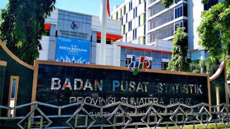 Data BPS: Ada 5.226 Kunjungan Wisatawan Asing ke Sumbar Selama Juni 1 Kantor BPS Sumbar. (Dok. Istimewa)