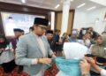 295 CJH Bukittinggi Dilepas Wako, Tergabung di Kloter 15 Embarkasi Padang 4 295 CJH Bukittinggi Dilepas Wako, Tergabung di Kloter 15 Embarkasi Padang