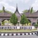Gerbang masuk ke Universitas Andalas (Unand).