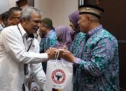 Semen Padang Lepas 21 Calon Jamaah Haji ke Tanah Suci