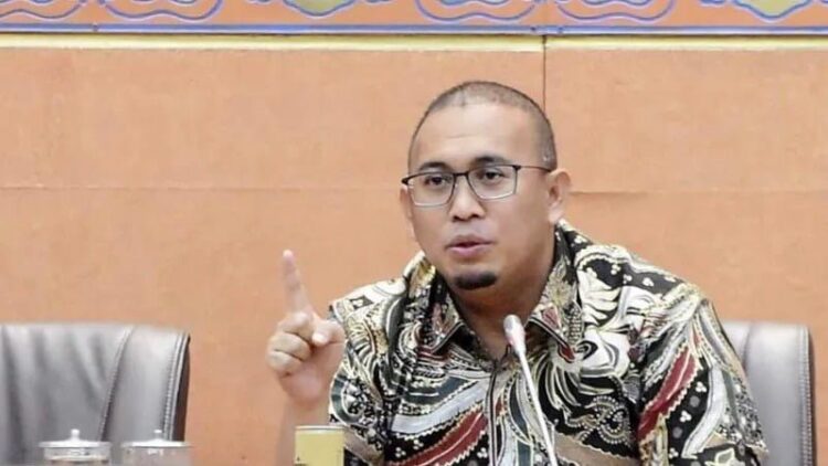 Andre Rosiade Minta Pemerintah Pertahankan Stabilitas Harga 1 Anggota Komisi VI DPR RI dari Fraksi Partai Gerindra Andre Rosiade. (Foto: Dok. Istimewa)