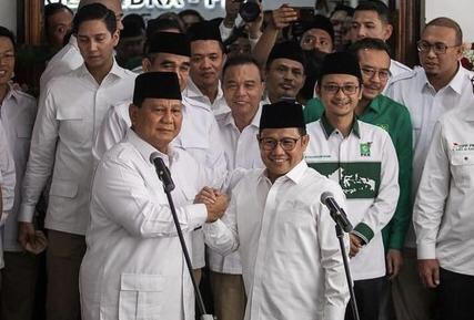 Andre Rosiade: Muhaimin Pemegang Kunci Cawapres Prabowo 1 Ketua Umum Partai Gerindra bersama Ketua Umum DPP Partai Kebangkitan Bangsa (PKB) Muhaimin Iskandar. (Foto: Dok. Istimewa)