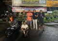 Pelaku pencurian dan penggelapan motor seorang tukang parkir ditangkap Tim Klewang. (Foto: Dok. Polresta Padang)