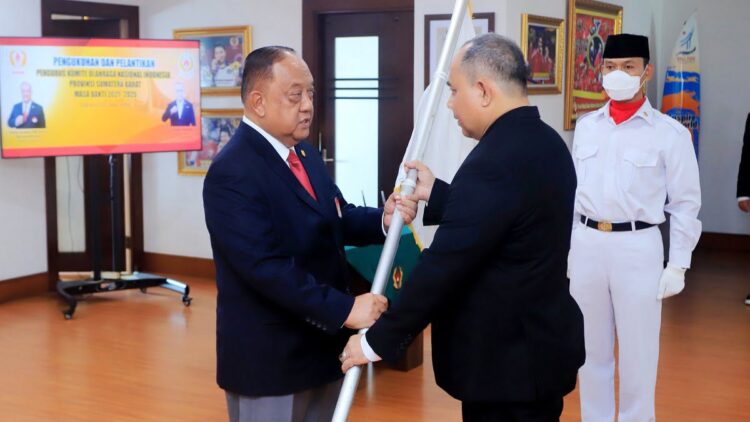 Marciano Norman Resmi Melantik Pengurus KONI Sumbar 1 Pelantikan pengurus KONI Sumbar. (dok. KONI Sumbar)