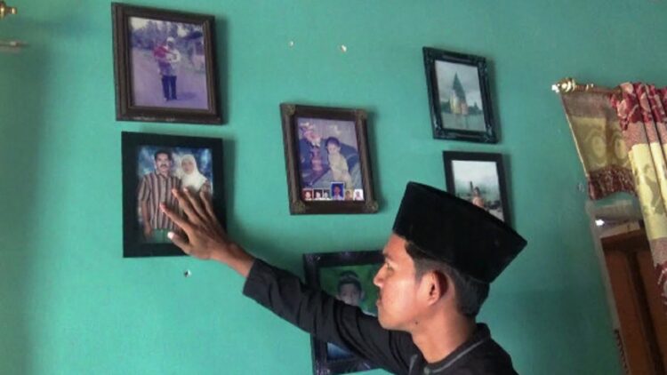 Cerita Pemuda asal Dharmasraya Gantikan Haji Kedua Orang Tua yang Wafat 1 Pemuda asal Dharmasraya naik haji menggantikan kedua orang tua yang wafat beberapa tahun lalu. (Foto: Dok. Pribadi)