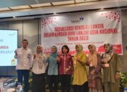 Keren Nih! Ada Sekolah Lansia di Kota Padang