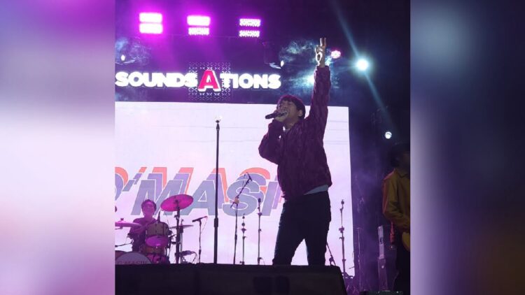 Jaringan Tumbuh 2 Kali Lipat, Tri Dukung Acara HuRu HaRa Fest di Jambi 1 Vokalis D'Masiv, Rian. (Foto: Dok. IOH)