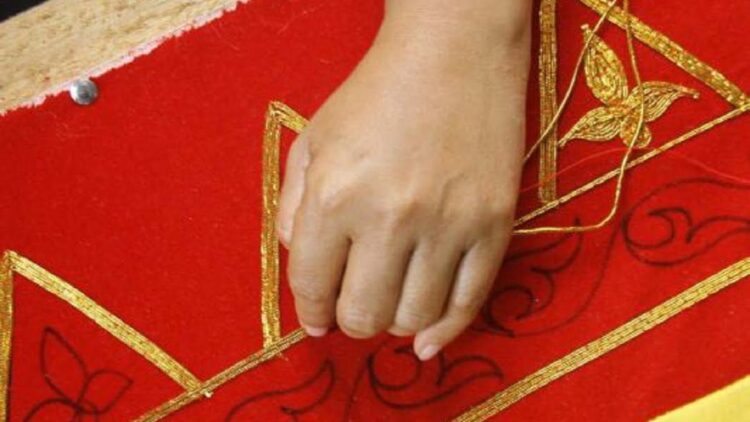 Sulaman benang emas Pasbar bakal dijadikan warisan budaya Indonesia. (Dok. istimewa)