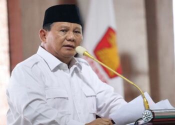 Ketua Umum Partai Gerindra Prabowo Subianto ungguli Ganjar dan Anies dalam survei elektabilitas. (Foto: Dok. Istimewa)