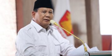 Prabowo Subianto Kembali ke Sumbar, Ini Agendanya 8 Ketua Umum Partai Gerindra Prabowo Subianto ungguli Ganjar dan Anies dalam survei elektabilitas. (Foto: Dok. Istimewa)