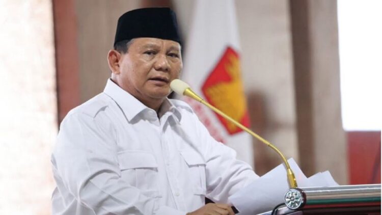 Ketua Umum Partai Gerindra Prabowo Subianto ungguli Ganjar dan Anies dalam survei elektabilitas. (Foto: Dok. Istimewa)