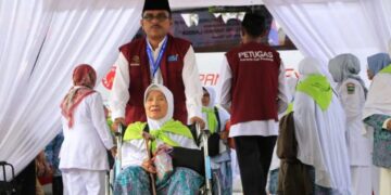Kemenag Buka Seleksi PPIH Arab Saudi Tingkat Pusat, Cek Syaratnya Disini! 8 Jamaah Haji Debarkasi Padang Dijadwalkan Tiba di Tanah Air 17 Juli