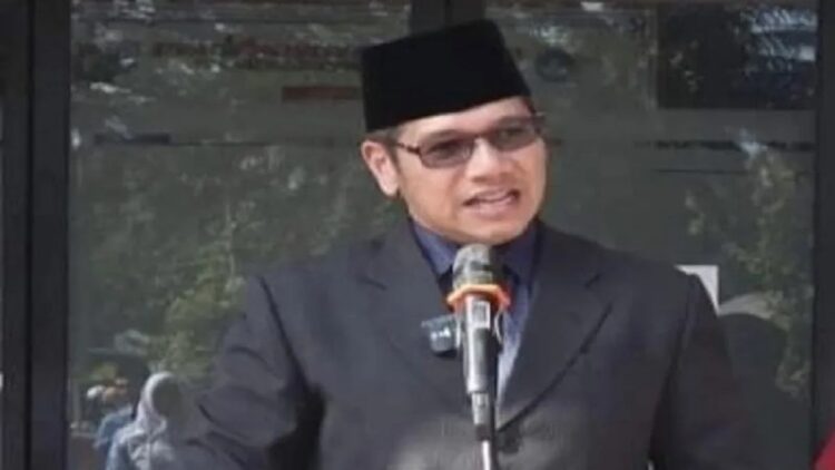 Pemkab Dharmasraya Anggarkan Rp3 Miliar untuk Seragam Sekolah Gratis 1 Kepala Dinas Pendidikan Dharmasraya, Boby Perdana R. (Foto: Dok. ANTARA)