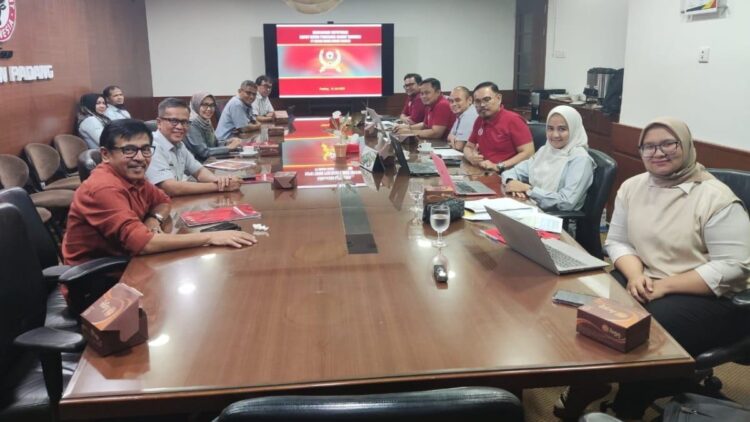 RUPS Semen Padang FC, Indrifounny Indra Mundur dari Komisaris 1 RUPS Semen Padang FC