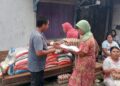 Usai Nasi Bungkus, Rachmad Wijaya Bantu Beras dan Telur untuk Korban Banjir di Padang Timur