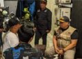 Satpol PP Padang tegur dua kafe yang melanggar Perda. (dok. Satpol PP Padang)