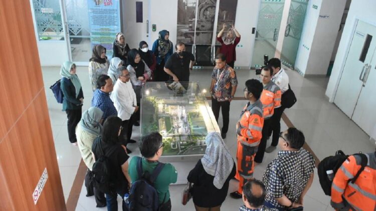 Delegasi Tiga Negara Ini Lirik Program Lingkungan Semen Padang 1 Delegasi IMG-GT berkunjung ke PT Semen Padang. (dok. Humas)