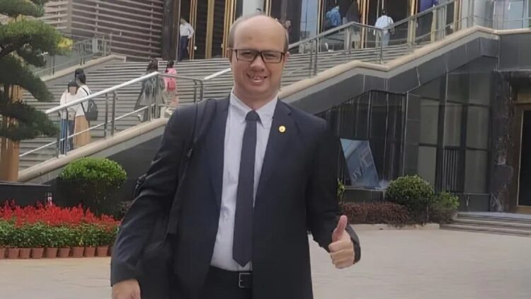 Status Pandemi Dicabut, Penderita Komorbid Diingatkan Tetap Waspada COVID-19 1 Epidemiolog sekaligus Dekan Fakultas Kesehatan Masyarakat Universitas Andalas (Unand) Defriman Djafri. (ANTARA/HO-Pribadi).