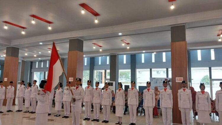 Ilustrasi sebanyak 54 pasukan paskibraka Kota Padang dikukuhkan. (Foto: Dok. Diskominfo Padang)