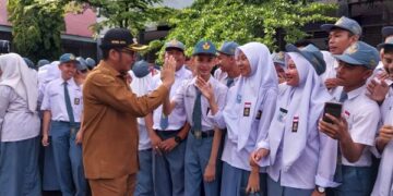 Wujudkan Generasi Emas 2045, Wako Padang Minta Siswa Isi Waktu dengan Kegiatan Positif 8 Wujudkan Generasi Emas 2045, Wako Padang Minta Siswa Isi Waktu dengan Kegiatan Positif