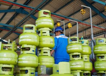 Ilustrasi distribusi gas LPG 3 kilogram. (Foto: Dok. Pertamina)