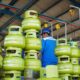 Ilustrasi distribusi gas LPG 3 kilogram. (Foto: Dok. Pertamina)