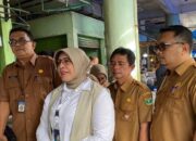 Pastikan Stok Beras Aman hingga Akhir Tahun, Bulog Pantau Pasar Raya Padang