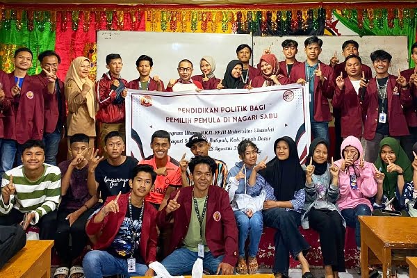 Mahasiswa KKN Unes Beri Edukasi Politik bagi Pemilih Pemula di Tanah Datar 1 Kegiatan KKN Mahasiswa Unes di Nagari Sabu, Kecamatan Batipuh, Kabupaten Tanah Datar, Sumbar. (Foto: Dok. Istimewa)
