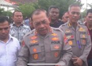 Kapolda Sumbar Bantah Anggotanya Usir Pendemo Air Bangis dari Dalam Masjid Pakai Sepatu