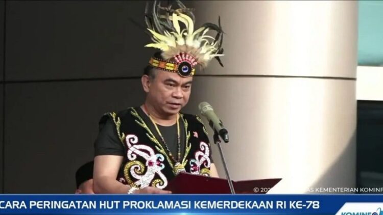 Tangkapan layar saat Menteri Komunikasi dan Informatika Budi Arie Setiadi dalam upacara peringatan Hari Ulang Tahun (HUT) ke-78 Republik Indonesia, di Gedung Kementerian Kominfo, Jakarta, Kamis (17/8/2023). (ANTARA/Fathur Rochman)