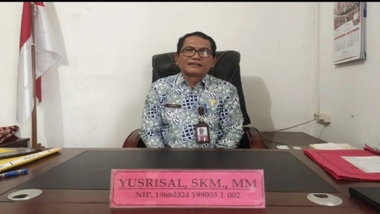 Kepala BKPSDM Dharmasraya Yusrial. (Antara/Ilka Jensen)