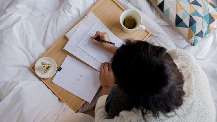 Cara Menulis Surat Lamaran Kerja yang Baik dan Benar 1 Cara menulis surat lamaran kerja