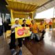 Penyerahan Outlet Barokah Mobile dari IM3/Indosat kepada masyarakat kurang mampu. (Foto: Dok. IOH)