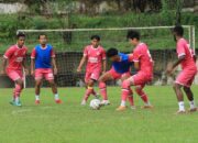 Misi Keluar dari Zona Merah Semen Padang FC
