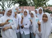 Pemko Padang Mulai Salurkan KTP untuk Pelajar Berusia 17 Tahun