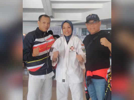 2 Personel Satpol PP Padang Dapat Tiket PON 2024 dari Cabor Ini 1 Dua personel Satpol PP Kota Padang dapat tiket PON 2024 dari cabang olahraga Kempo. (Foto: Dok. Istimewa)