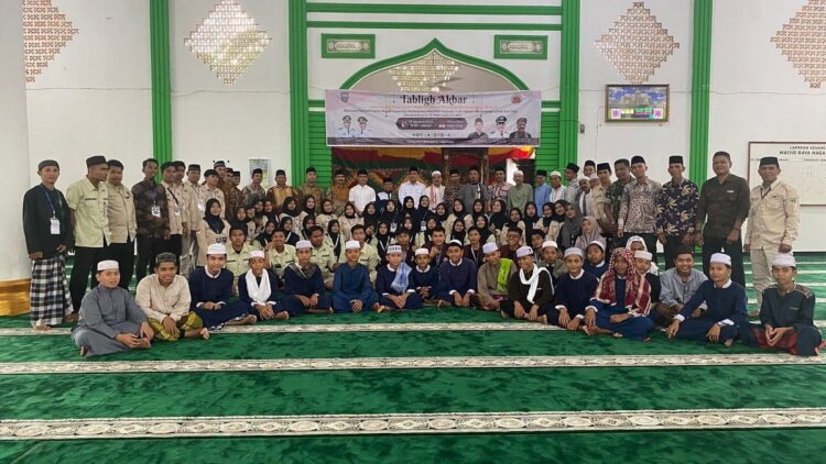Ratusan Masyarakat Nagari Kapa Antusias Ikuti Tabligh Akbar 1 Tabligh akbar di Masjid Raya Nagari Kapa, Kabupaten Pasaman Barat. (dok. istimewa)