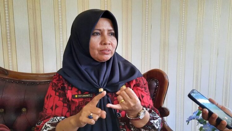 1.000 Pemuda Pariaman Disiapkan Bekerja di 53 Perusahaan Galangan Kapal 1 Kepala Dinas Penanaman Modal Pelayanan Terpadu Satu Pintu dan Tenaga Kerja Kota Pariaman Gusniyetti Zaunit. ANTARA/Aadiaat M. S.