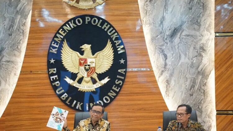 Menkopolhukam Mahfud MD pimpin rapat koordinasi Tim Percepatan Reformasi Hukum di Kantor Kemenko Polhukam, Jakarta, Selasa (12/9/2023). ANTARA/HO-Kemenko Polhukam