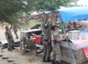 Usai Penertiban PKL, Kawasan Pantai Muaro Lasak Padang Disterilkan