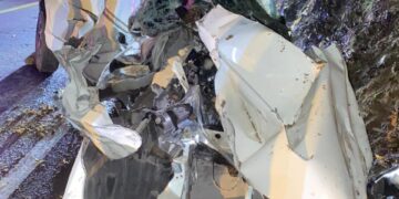 Tak Kuat Menanjak, Truk Hantam Minibus di Palupuh Agam 8 Tak Kuat Menanjak, Truk Hantam Minibus di Palupuh Agam