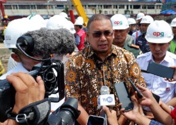 Andre Rosiade: Pembangunan Fly Over Sitinjau Lauik On the Track