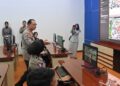 Resmikan RTMC Ditlantas Polda Sumbar, Ini Pesan Irjen Pol Suharyono 6 Kapolda Sumbar Irjen Pol Suharyono mengecek ruangan RTMC Ditlantas. (dok. Bidhumas)