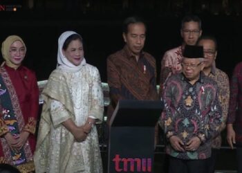 Miliki Wajah Baru, Presiden Harap TMII Jadi Ikon Besar Pariwisata Indonesia 8 Presiden Jokowi didampingi Ibu Iriana dan Wapres beserta Ibu Ma’ruf Amin serta pejabat lainnya pada Peresmian Revitalisasi TMII, di Jakarta, Jumat (01/09/2023). (Sumber: Tangkapan Layar)