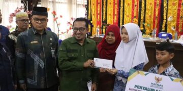 6.000 Pelajar Terima Beasiswa dari Pemkab Tanahdatar