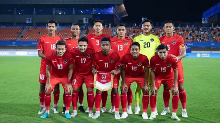 Laga Kedua Asian Games 2022, Timnas Indonesia U-24 On Fire! 1 Line up Timnas Indonesia U-24 saat melawan Kirgistan di Asian Games 2022. (dok. NOC Indonesia)
