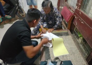 Pemilik indekos yang diduga membiarkan muda-mudi berkumpul dalam indekos dipanggil petugas penegak Perda. (Foto: Dok. Satpol PP Padang)